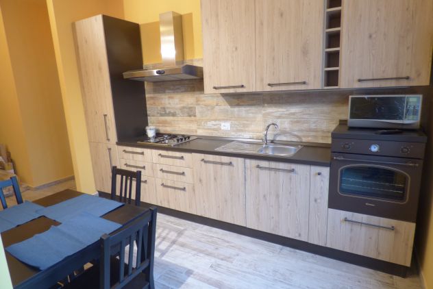 Stanza singola con bagno privato - Fermata METRO BLU M4 a 200mt. - Foto 7