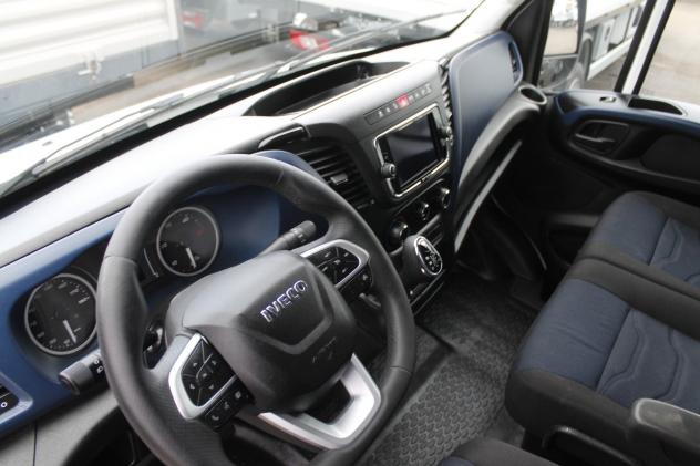 Iveco Daily 35S140 FURGONE 3 POSTI L4H2 HI-MATIC - Foto 10