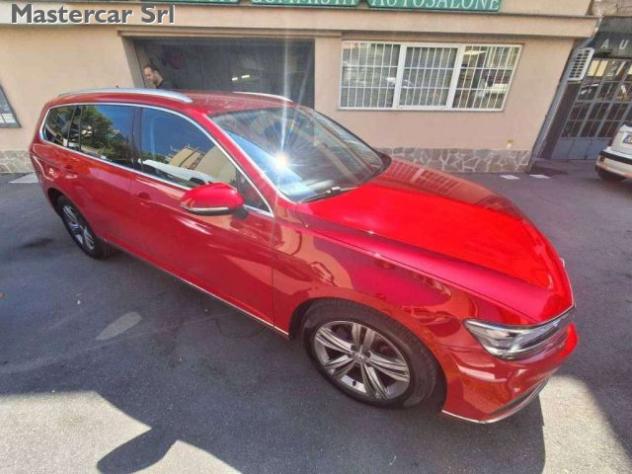 VOLKSWAGEN Passat Variant Passat VIII Variant 2.0 tdi Executive 150cv dsg - rif. 24038920 - Foto 3
