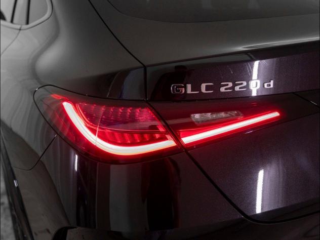 Mercedes-Benz GLC GLC 220 d 4MATIC Coupé AMG Line Advanced Plus - Foto 8