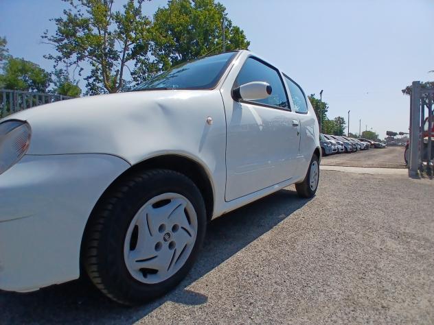 Fiat 600 1.1 50th Anniversary - Foto 9