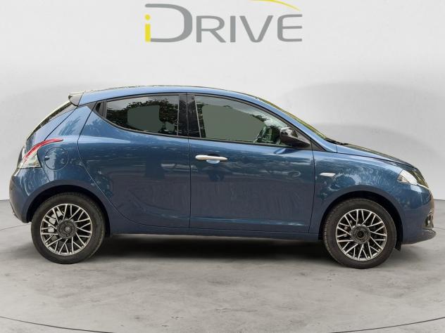 Lancia Ypsilon 1.0 FireFly Hybrid GOLD. - Foto 5