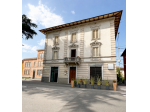 Appartamento in vendita a Barga 176 mq  Rif: 1428620