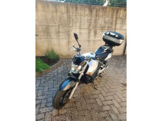 suzuki gsr 600