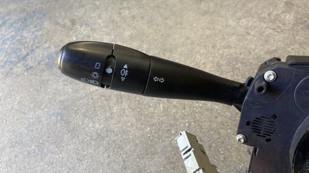 Devioluci Peugeot 207 del 2007 (96630730XT) - Foto 3