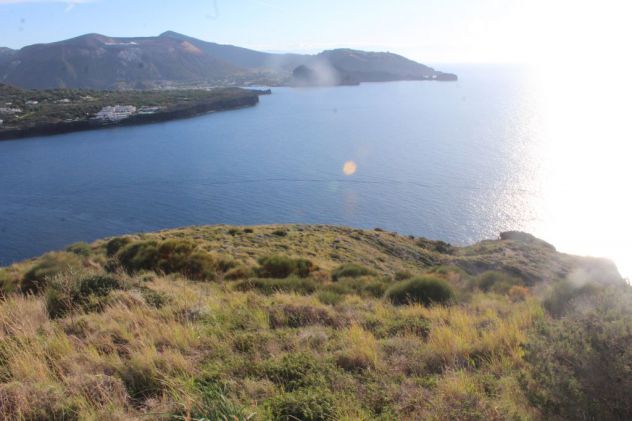 Lipari, Isole Eolie,rif. 946- vendesi mq 48.888 terreno agricolo e rudere - Foto 6