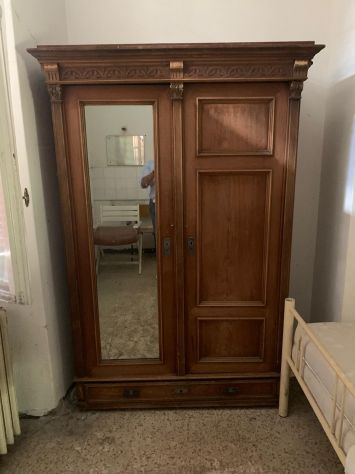 Armadio d'epoca a 2 ante con specchio e cassettone - Verbania