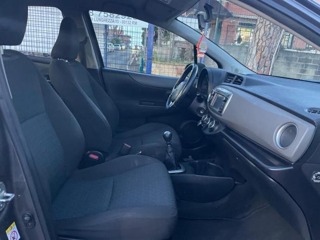 Toyota Yaris 1.4 D-4D 5 porte Lounge - Foto 7