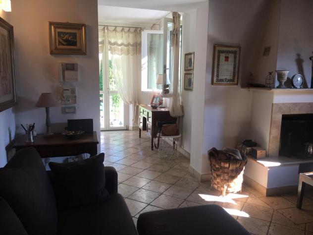 Villetta bifamiliare in vendita a Lido di Camaiore - Camaiore 200 mq Rif: 938648 - Foto 8