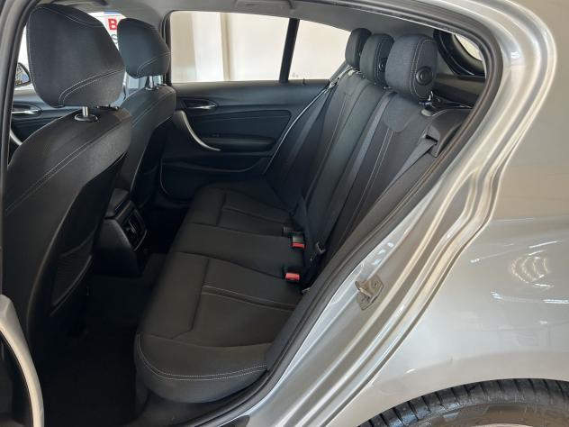 BMW Serie 1 120d xDrive Sport Autom. - Foto 9