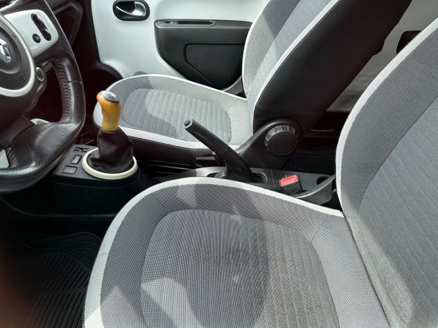 Renault Twingo SCe Zen - Foto 6