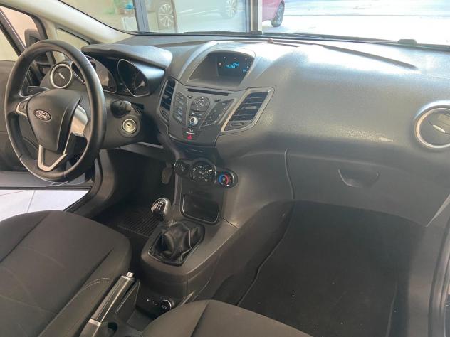 Ford Fiesta 1.5 TDCi 75CV 5 porte Titanium - Foto 9