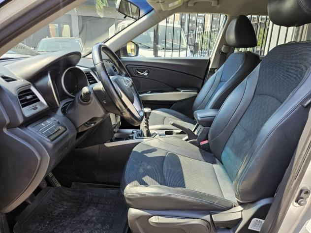 SsangYong Tivoli 1.6 D 114cv AWD GANCIO TRAINO - Foto 6