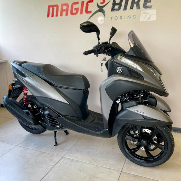 Yamaha Tricity 155 null