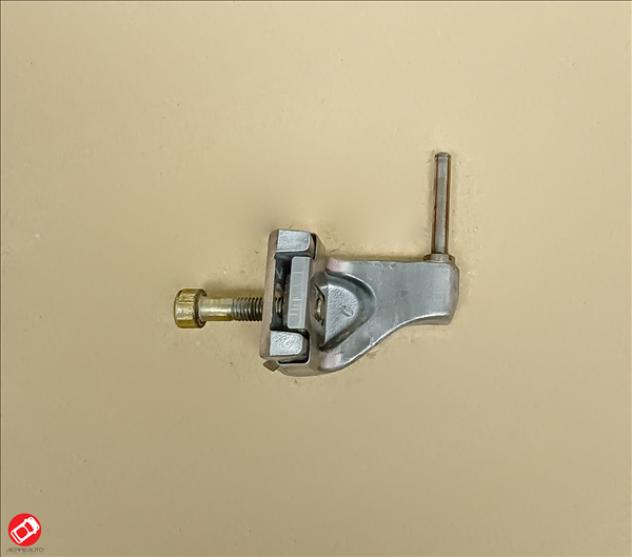 0081795 CERNIERA PORTA SINISTRA LIGIER XTOO MAX R S DUE' RS
