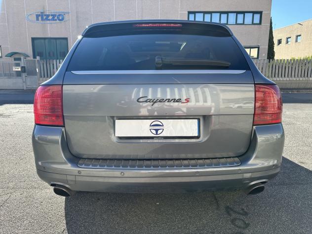 Porsche Cayenne Cayenne 3.2 Automatic 250cv - Foto 5