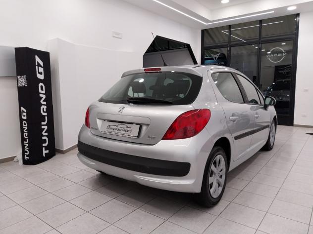 Peugeot 207 1.4 HDi 70CV 5p. XS 2009 - Foto 7