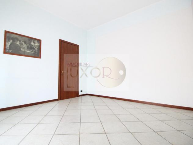 Appartamento di 3 locali con servizi e balcone a Viganò - Foto 7