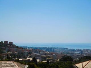 Appartamento in affitto a Genova