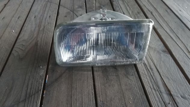 FARO SINISTRO FORD FIESTA DAL 1984 AL 1989