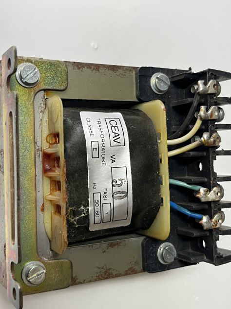 CEAV TRASFORMATORE MONOFASE Classe E 50VA HZ50/60  220/380/24 - Foto 5
