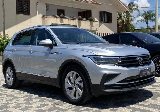 Volkswagen Tiguan Life 2.0 TDI 122CV Tetto - Foto 3