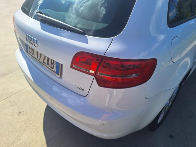 Audi A3 1.6 TDI 90cv 2.490,00 - Foto 10