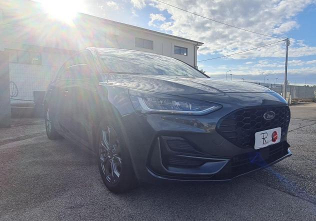 FORD - Focus - 1.0 EcoBoost Hybrid 125CV 5p.ST-L. - Foto 3