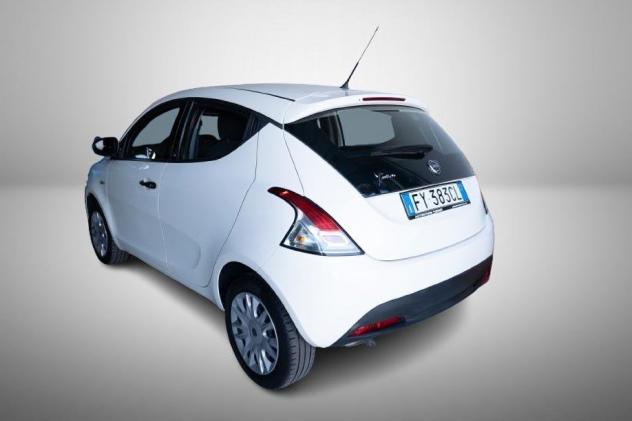 Lancia Ypsilon III 2015 1.2 Elefantino Blu s&s 69cv my19 - Foto 3