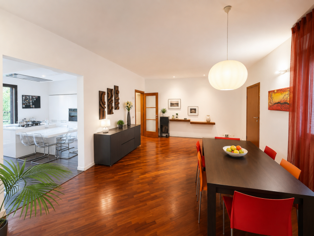 Appartamento in vendita a Cascina 180 mq Rif: 1412196