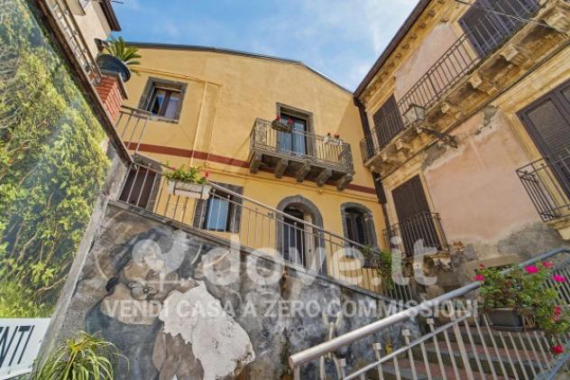 Appartamento di 180 m² con più di 5 locali in vendita a Castiglione di Sicilia