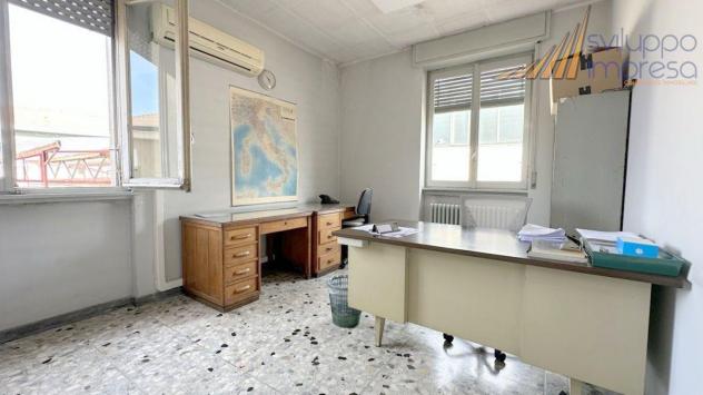 PALAZZINA UFFICI IN VENDITA A BRESSO - Foto 7