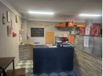VENDESI PIZZERIA DA ASPORTO A SANTENA CENTRO CON FORNO A LEGNA