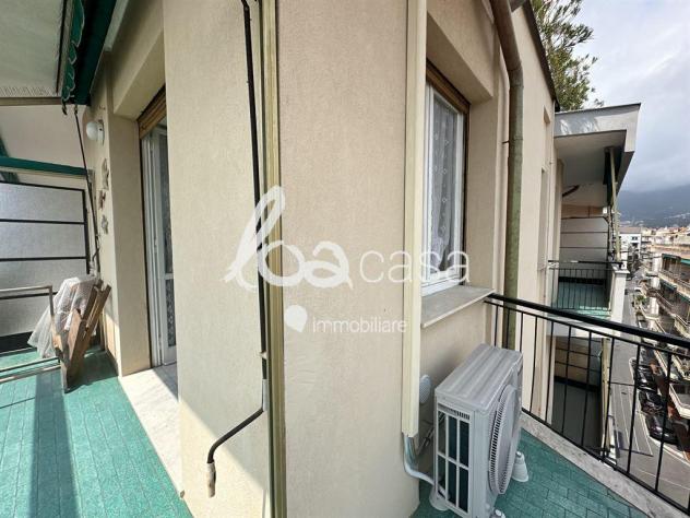 ID 882 Loano Via delle Olivette fronte mare CIN IT009034C2QFJJL46H - Foto 11