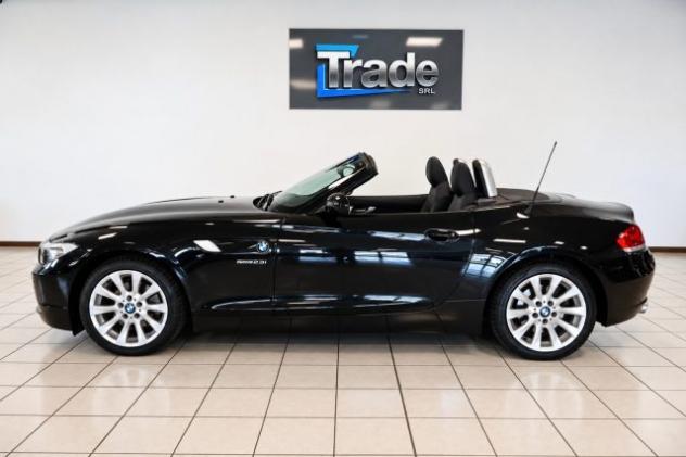 BMW Z4 BMW Z4 23i Book Service Completo rif. 24162641