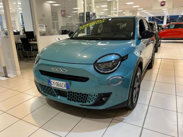 FIAT 600 1.2 Hybrid 100cv La Prima