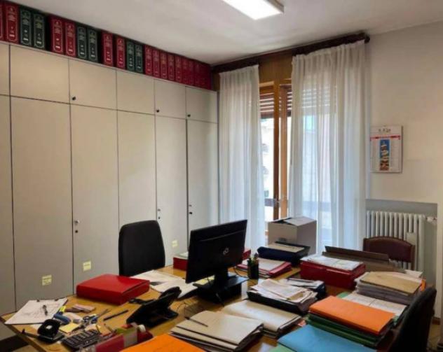 Immobile in asta di 100 m², box auto in vendita a Schio - Foto 6