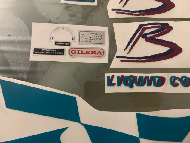 Gilera bullit kit adesivi telaio viola - Foto 8