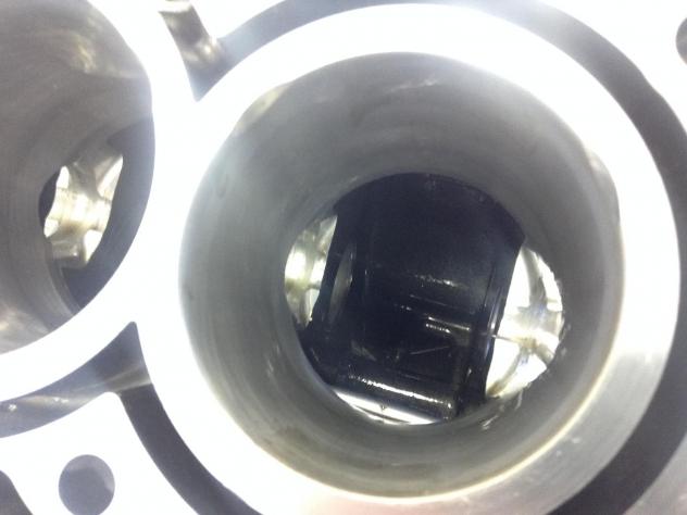 HONDA CBR RR ABS KM0 600 CARTER MOTORE VUOTO E PISTONI - MOD: PC40E 2024 2026 - Foto 6