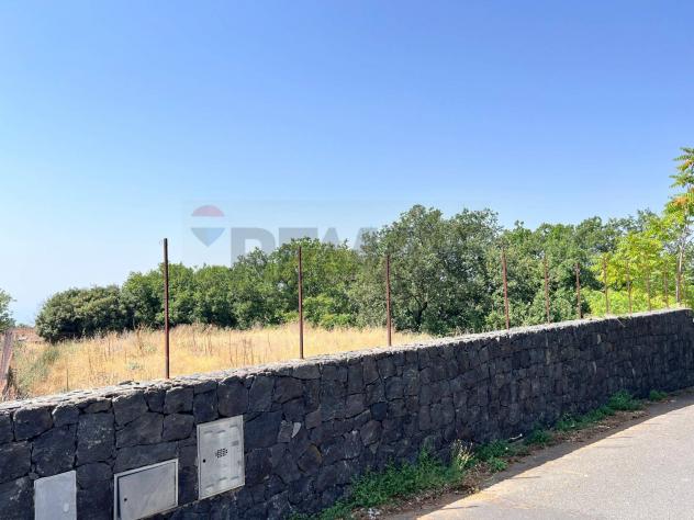 Terreno in vendita a Ragalna