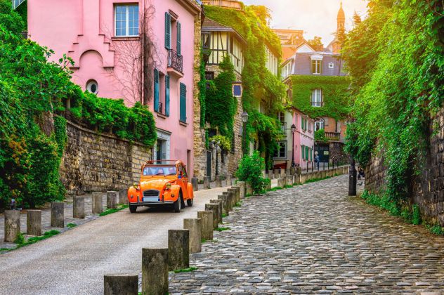 Docente e traduttrice professionale madrelingua francese