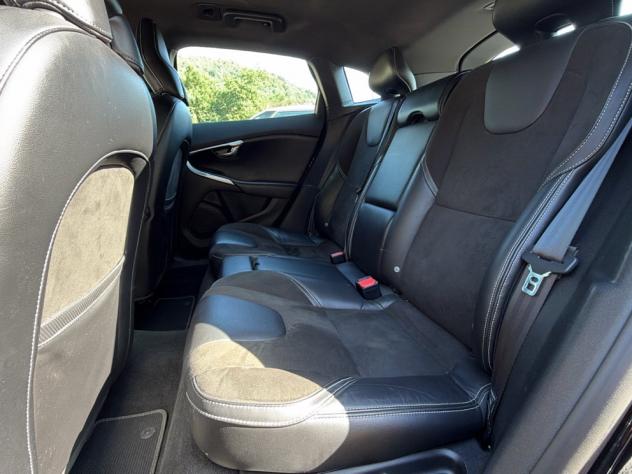 Volvo V40 D4 Geartronic R-Design Momentum - Foto 9