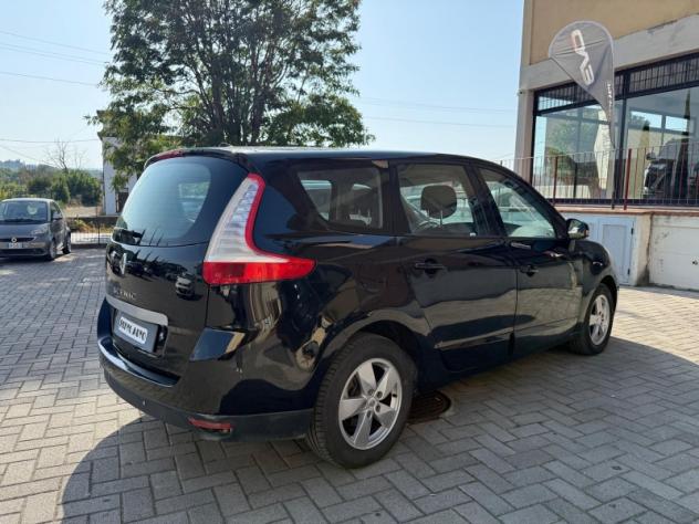 RENAULT Scénic 3ª serie Scénic 1.9 dCi 130CV Dynamique - Foto 3