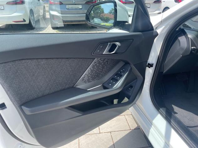 BMW Serie 1 120 MSport Design aut. LED NAVI CAMERA 360 - Foto 9