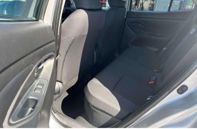 Toyota Yaris Cross KM 0 RATA MENSILE 281,00 EURO CON LA MAXI RATA 1.5H (116 CV) E-CVT Active Eco - Foto 4
