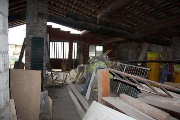 606/2023 1 BG - Magazzino sviluppato su due piani - Foto 4