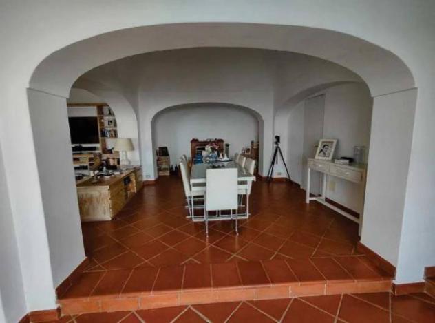 Immobile in asta di 404 m² con più di 5 locali in vendita a Capri - Foto 11