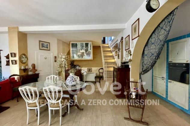 Villa di 495 m² con più di 5 locali e posto auto in vendita a Passignano sul Trasimeno - Foto 6