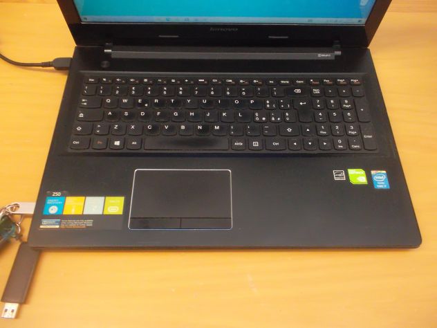 NOTEBOOK PORTATILE LENOVO Z50-70 CORE I7 8GB 250SSD WINDOWS 11. - Foto 3