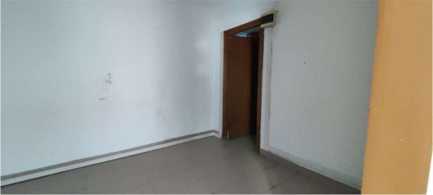 A000085 - AFFITTASI UFFICIO - Foto 11